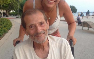 I Pretended to Be the Daughter of an Elderly Man I Met by Chance – Days Later, His Lawyer Found Me and Said, ‘You Walked Straight Into His Trap’